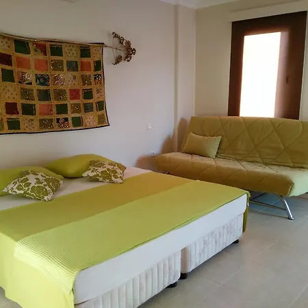 Villas Mandalyas Villa *